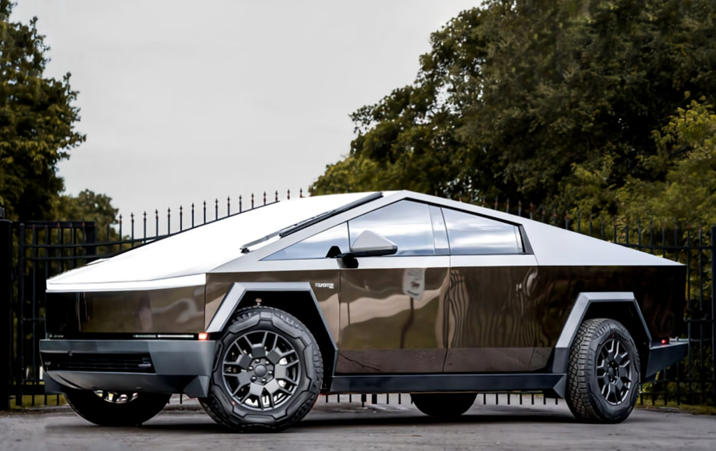 Tesla Cybertruck AWD 2024